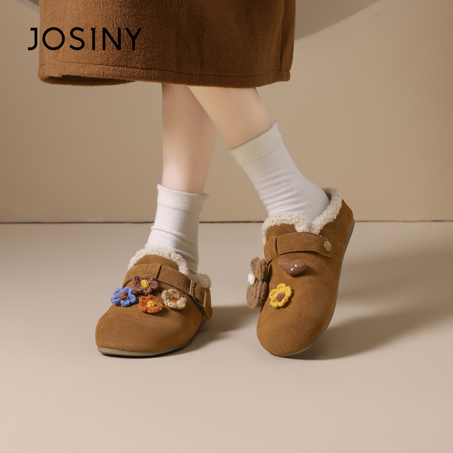 卓诗尼25冬季刺绣加绒勃肯鞋