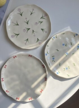 微瑕 韩式ins风手捏手绘不规则陶瓷盘子高颜值釉下彩沙拉水果盘
