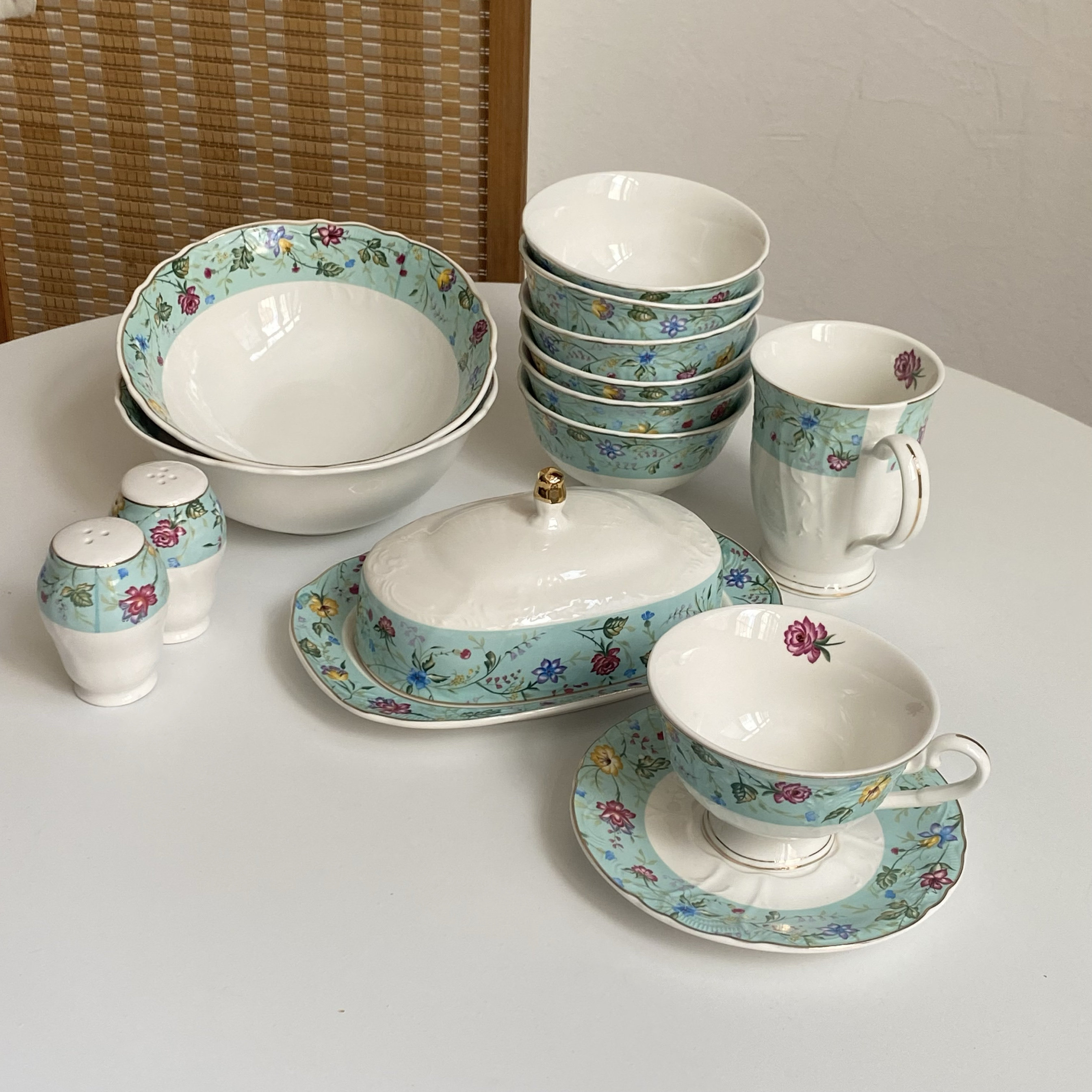 原单尾货陶瓷小碎花饭碗家用精致汤碗面碗高颜值餐具意面盘子大号