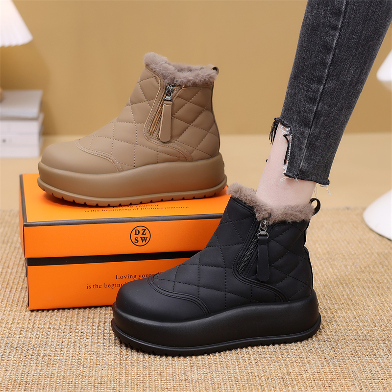 东北加绒加厚雪地靴女冬2025年厚底增高棉靴保暖防寒面包鞋小码34