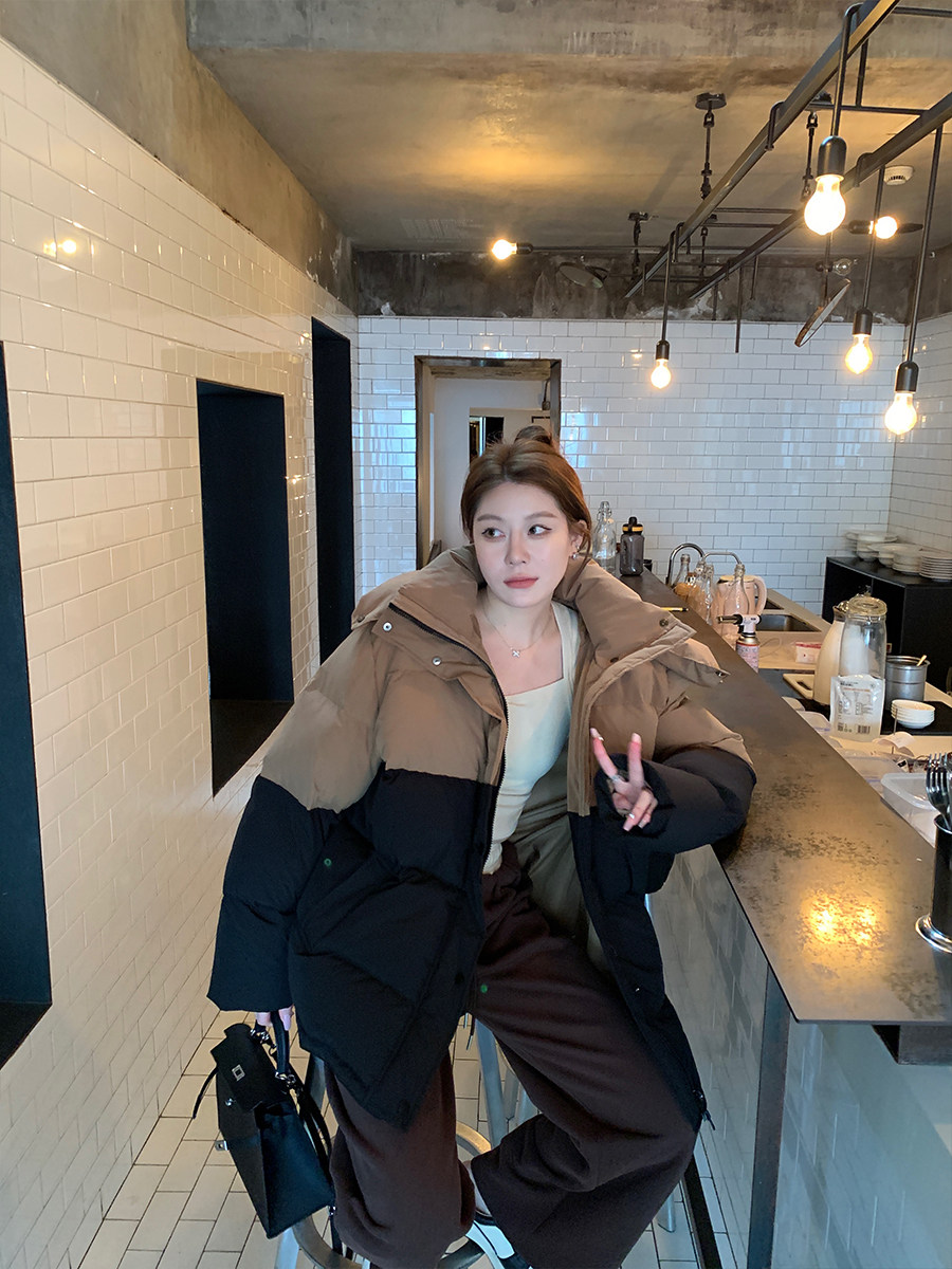 撞色宽松羽绒服女秋冬