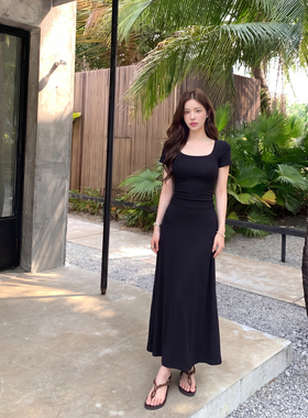 alex stevens赫本风方领短袖纯色连衣裙女夏季修身显瘦大摆裙长裙