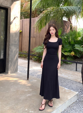 alex stevens赫本风方领短袖纯色连衣裙女夏季修身显瘦大摆裙长裙