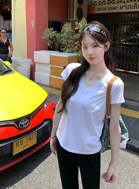 alex stevens 正肩V领露锁骨t恤女夏季修身显瘦短袖内搭外穿上衣