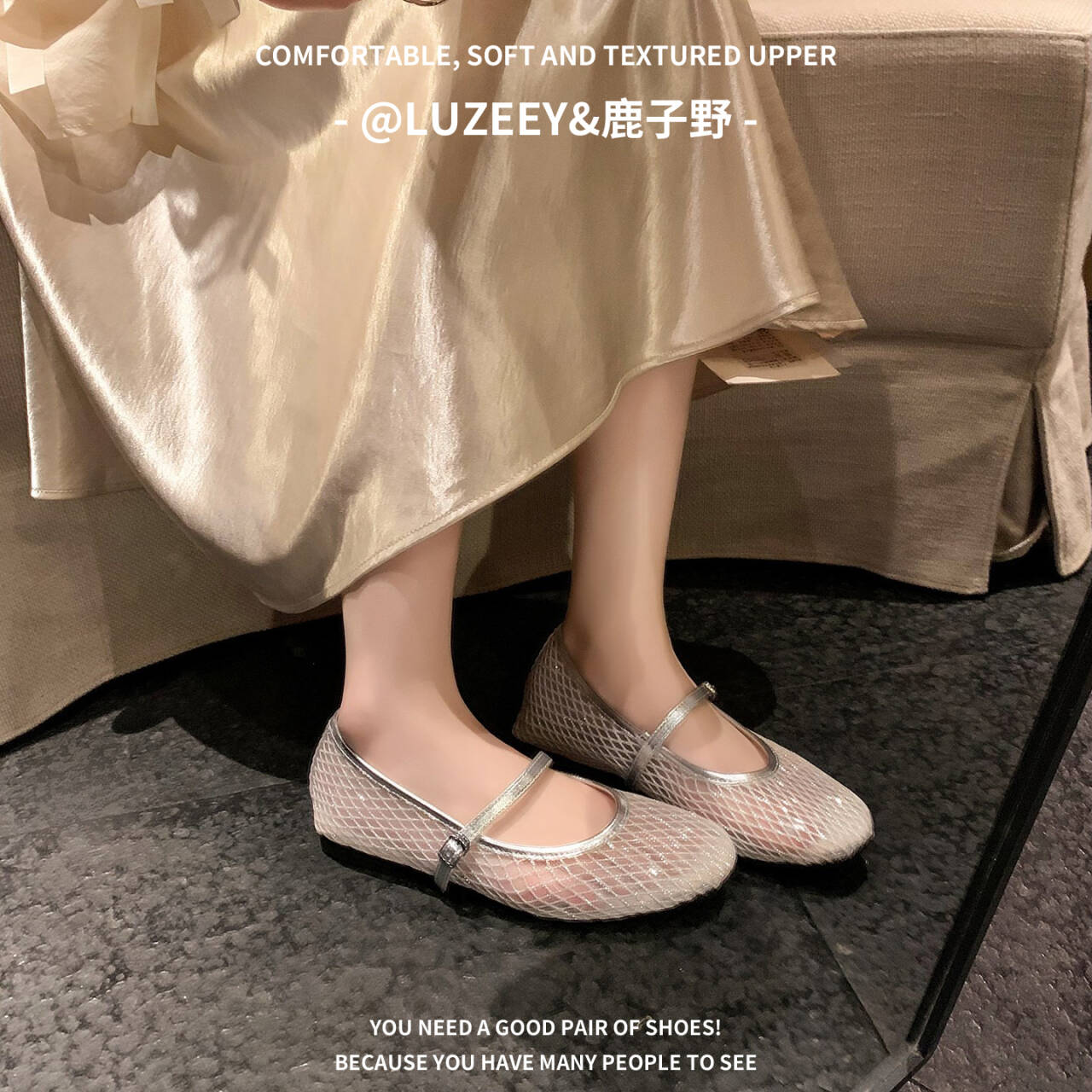 女亮钻透气镂空网面凉鞋女