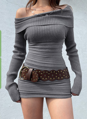 WEEKEEP 辣妹风深灰色斜领坑条针织长袖连衣裙修身收腰包臀短裙秋