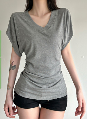 WEEKEEP 慵懒风纯色V领宽松显瘦蝙蝠袖T恤女百搭螺纹收腰短袖上衣