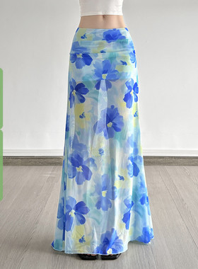 WEEKEEP 辣妹度假风蓝色网纱花朵印花半身裙褶皱包臀鱼尾显瘦长裙