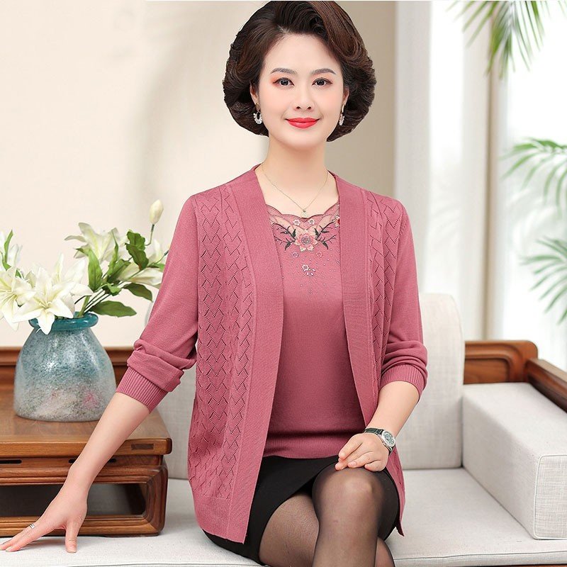 时尚妈妈装春秋桑蚕丝两件套洋气新款上衣中老年女装针织外套开衫