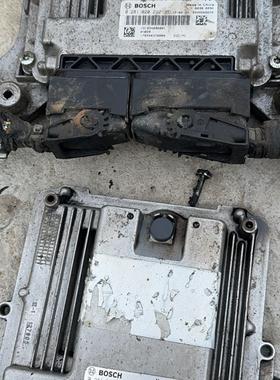 ECU电脑板VG1034090001博士0281020292适用于重汽A7豪沃T7H发动机