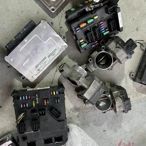 三菱翼神发动机电脑板ECU控制模块波箱电脑板变速控制箱模块总成