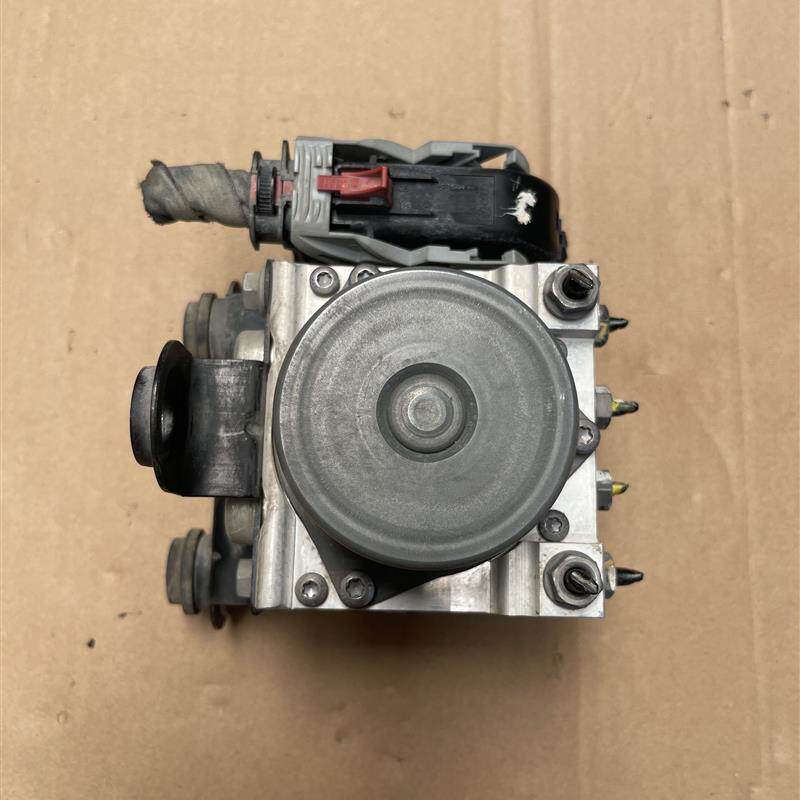 适用新桑塔纳 新捷达 昕锐 昕动 浩纳 ABS总泵 abs防抱死刹车系统