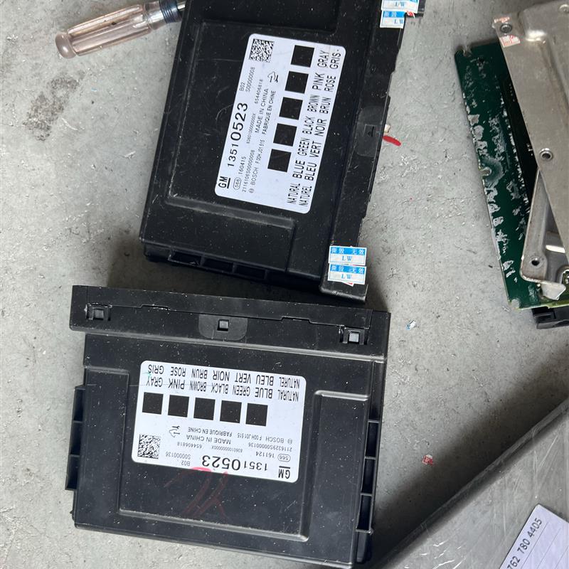 标价 别克科鲁兹英朗车身模块BCM新君威君越电脑控制器 拆车件