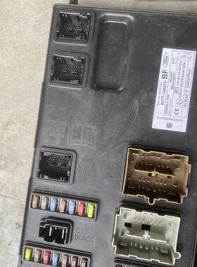 适配江铃新时代V348全顺车身电脑模块/8C1T-14A073-BC/BB/CF