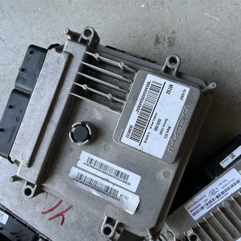 长安CS75PLUS发动机电脑板CS55CS95UNI-TN行车电脑3600010-YJ76