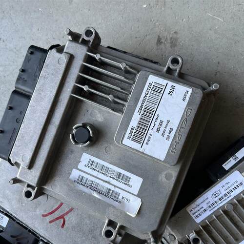 长安CS75PLUS发动机电脑板CS55CS95UNI-TN行车电脑3600010-YJ76