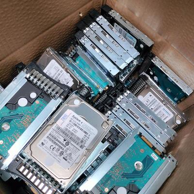 ibm联想M5服务器硬盘架X3630 3550 3650 M4  2.5寸 硬盘托架