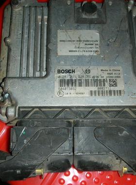 依维柯 2.3 2.5 2.8 柴油共轨发动机电脑 0281011228 504073032