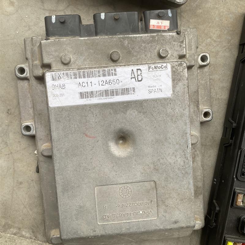 江铃全顺新世代V348 汽车电脑版 PCM 控制单元 AC19-12A650DB