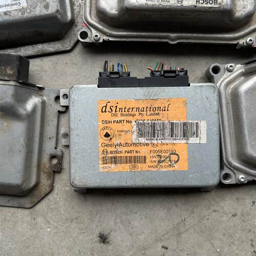 吉利 博瑞 博越 全球鹰GX7 远景EC8 GX9 帝豪 波箱 变速箱电脑板