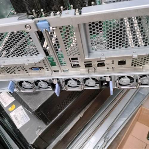 浪潮nf8460m3服务器   准系统3800    成色很新