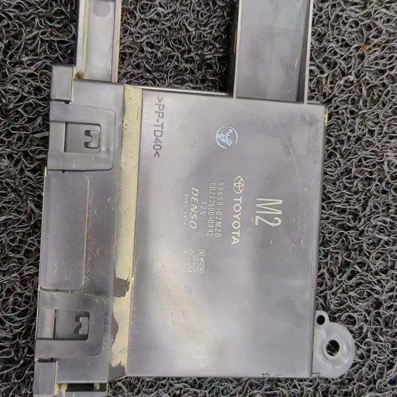 RAV4新款2020空调放大器空调面板控制电脑88650-0R430保原厂