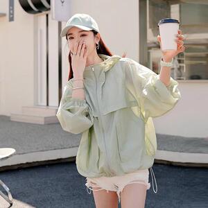 宽松舒适防晒衣女夏季短款轻薄透气外套防晒衫宽松连帽遮阳防晒服