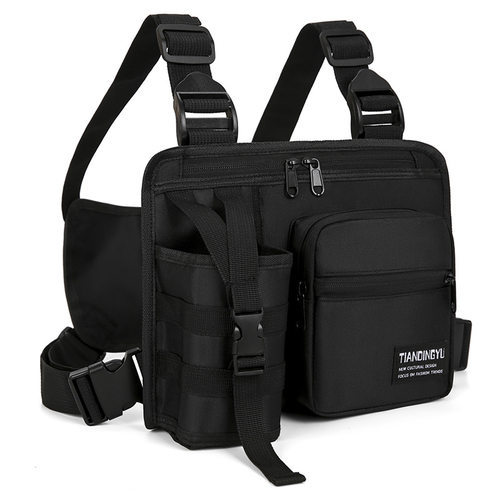 户外出行马甲背心包男士军迷战术野营胸包便携放手机水杯一体包