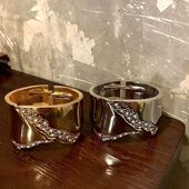 简约镶钻重工宽面手镯女高级感气质小众设计手环轻奢精致ins手饰