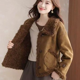 中老年妈妈装羊羔毛翻领外套女加绒加厚皮毛一体洋气显年轻小棉袄