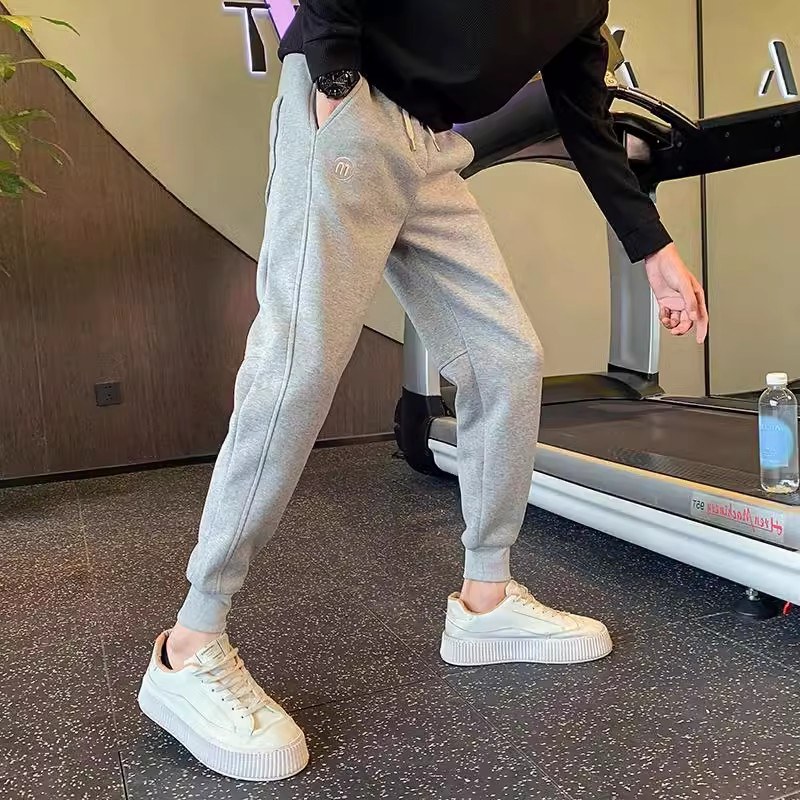 网红款卫裤男士秋冬爆款休闲运动九分冬装2025新款加绒加厚长裤子