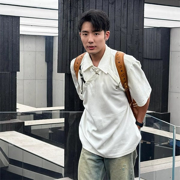 新款重磅解结构T恤金属皮带扣设计短袖男款小众高级感半截袖上衣