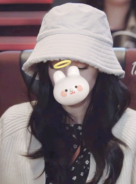 热巴白色羊羔绒渔夫帽子女春秋乔晶晶水桶帽冷帽显脸小2021冬保暖