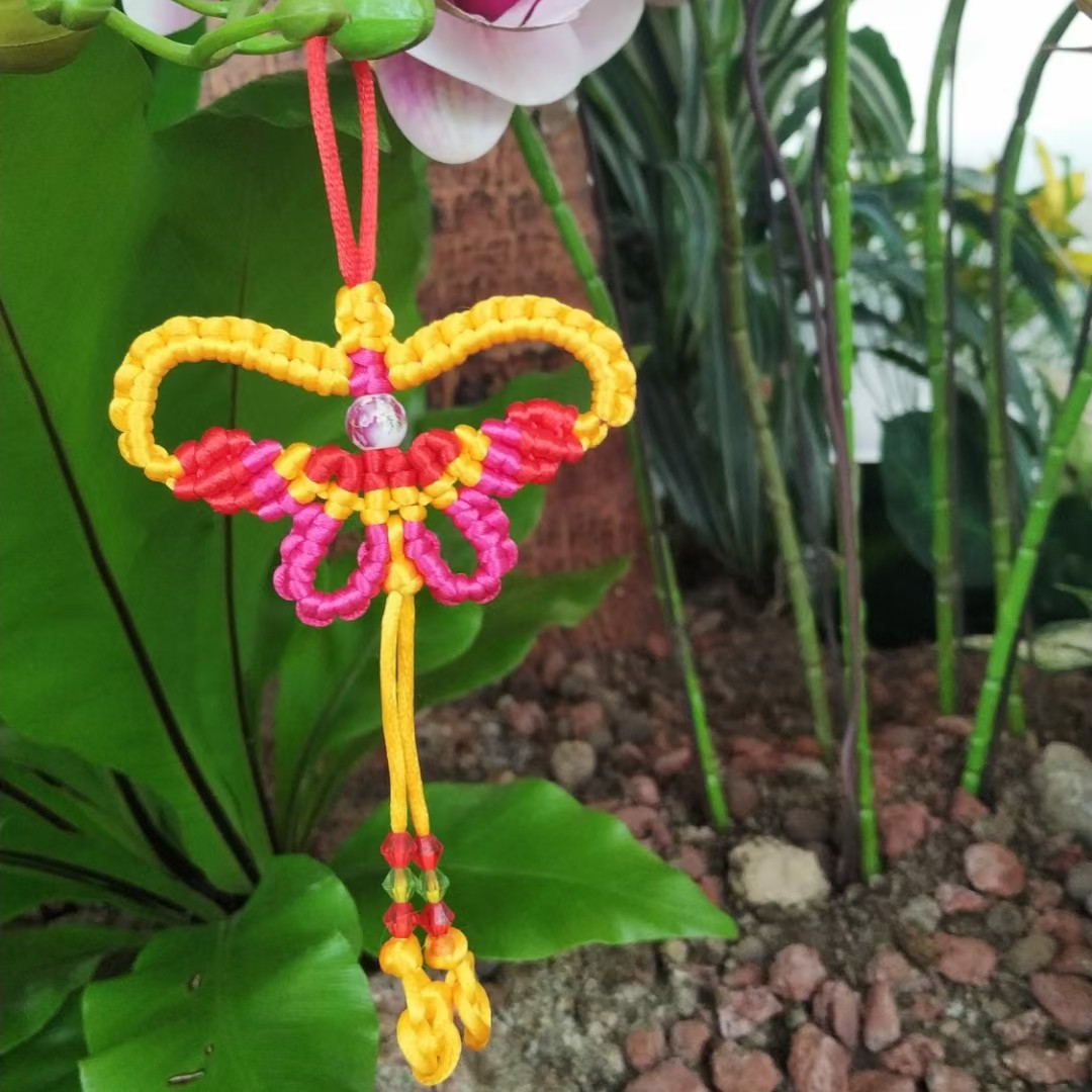 5号线红绳编织精美蝴蝶包包挂饰汉服挂件钥匙吊坠闺蜜礼物包饰品