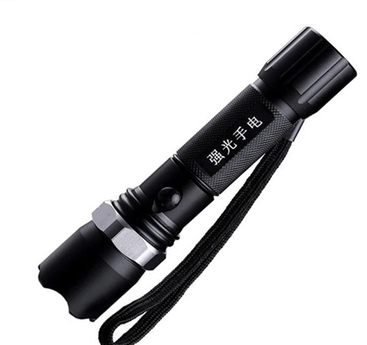 正品CREE Q5 XPE 机械旋转调焦变焦强光手电筒战术充电户外夜骑