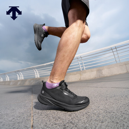 DESCENTE迪桑特RUNNING系列男女款EASE AIR WIRE缓震透气轻便跑鞋