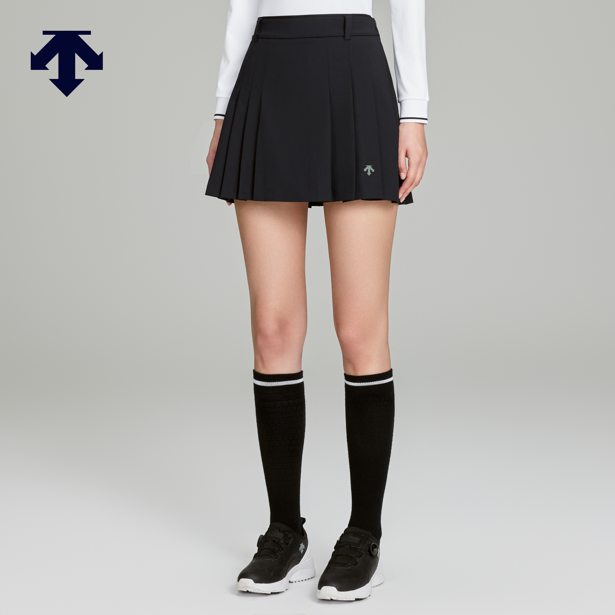 DESCENTEGOLF 迪桑特高尔夫女士PRO系列经典百褶短裙 秋冬新品