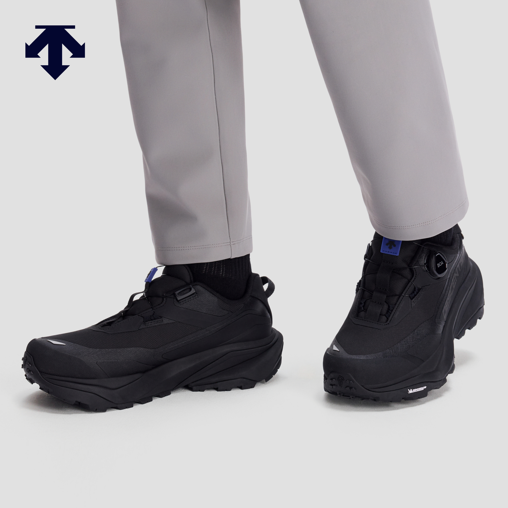 DESCENTE迪桑特运动休闲男女款GORE-TEX抓地BOA运动休闲鞋