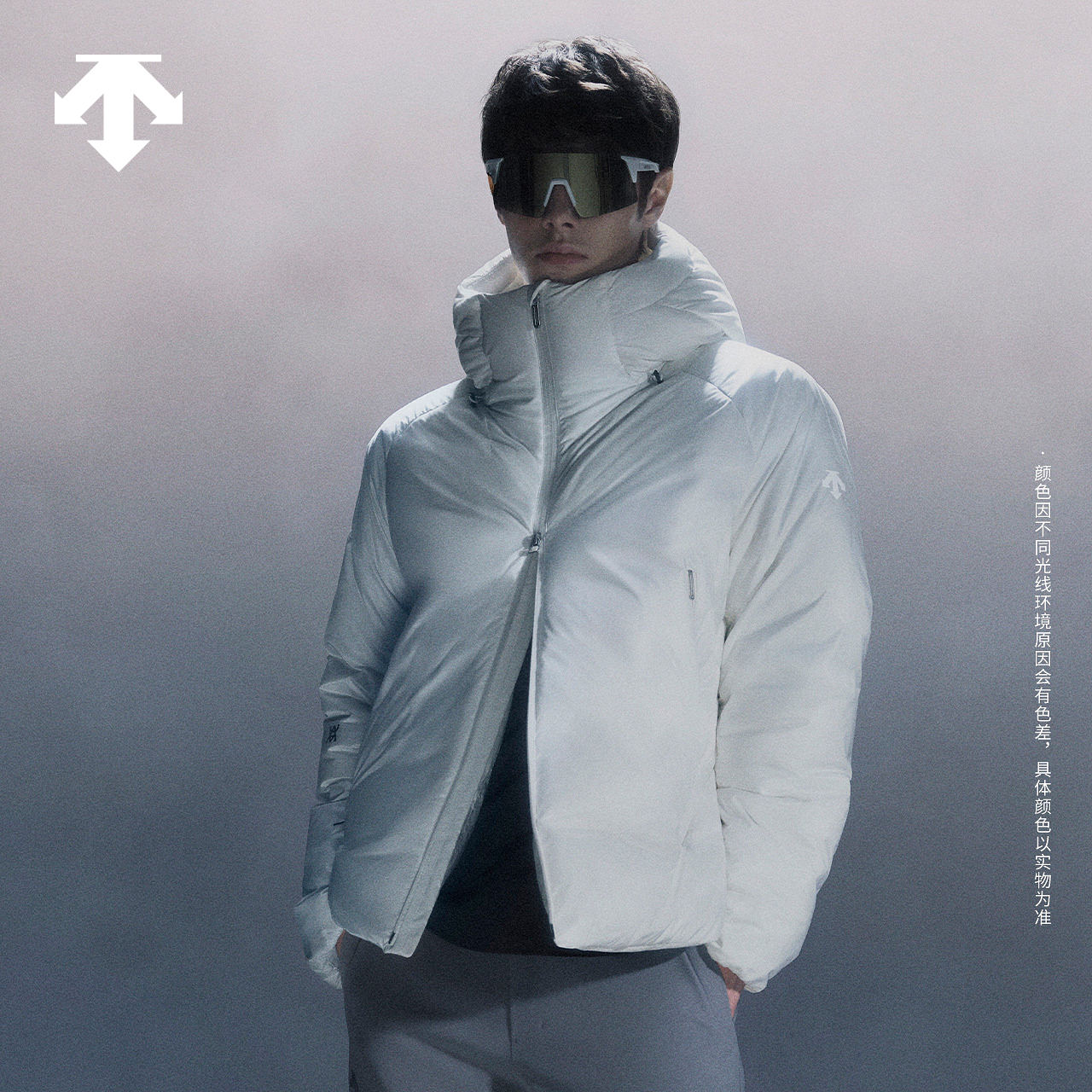 DESCENTE x Daniel Arsham艺术家联名系列男士保暖短款鹅绒羽绒服