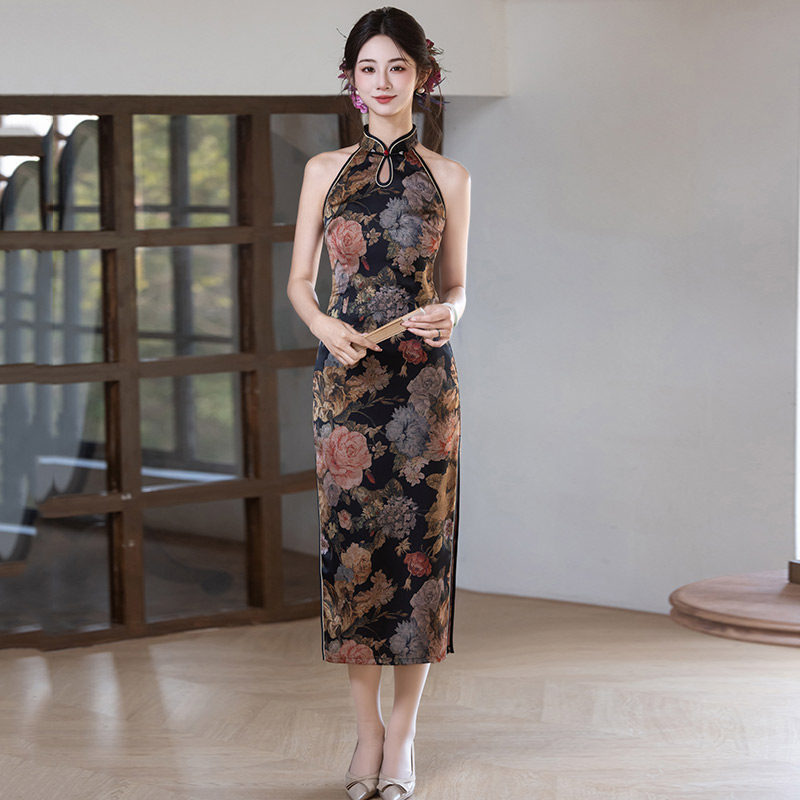 2026新款水滴领挂脖无袖国风新中式长款旗袍改良年轻款女感复