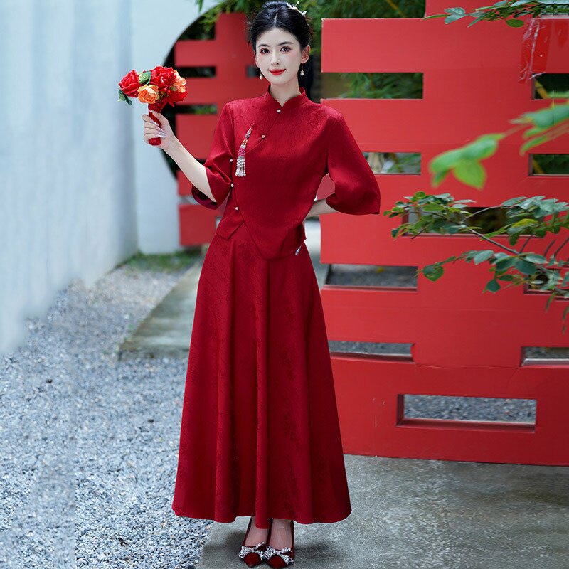 2026新款红色国风新中式长袖改良旗袍女感新娘结婚敬酒服