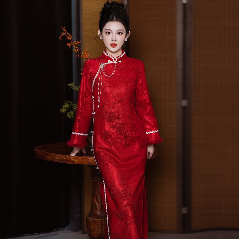 2026新款红色加绒加厚冬装国风长袖改良旗袍女新中式新娘敬酒