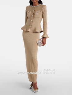 Nearnini 2026早春新款朱珠同款金色圆领水钻荷叶边针织连衣裙