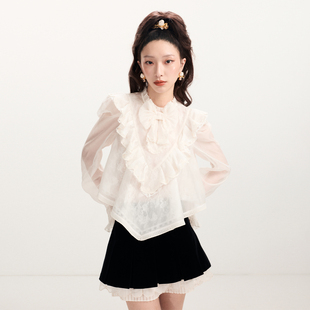 lefame拉飞姆2026早春新品 不规则下摆宫廷风欧根纱绣花上衣 时尚