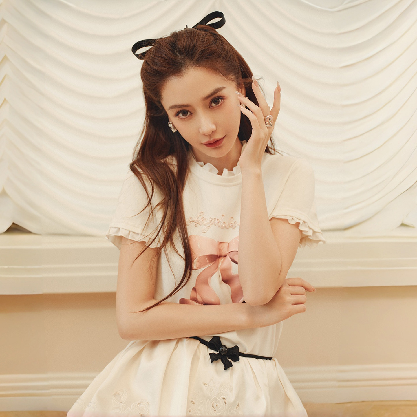 ��ɫ��һ���� XS ��Angelababyͬ�lefame����ķ26���¿���������T��Ů���� 715.5Ԫ