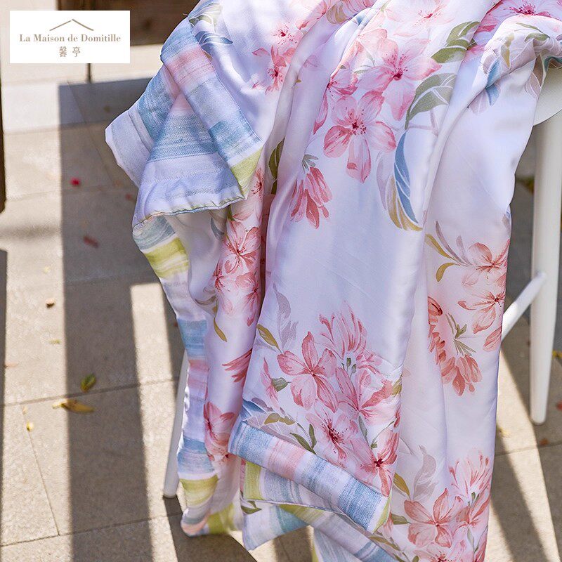 馨亭新品天丝可水洗蚕丝被空调被单双人夏凉被亲肤印花薄被狄安娜