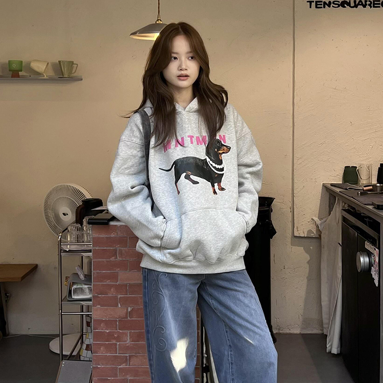 巨好看的小狗字母印花设计