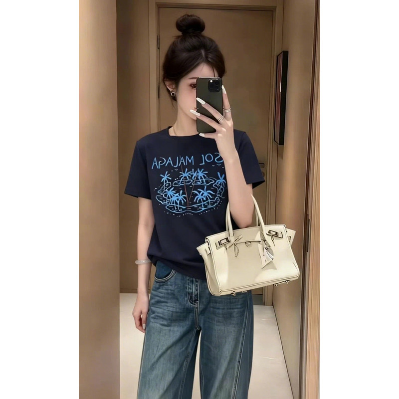 2026夏季新款短袖女圆领涂鸦椰树印花T恤正肩休闲百搭时髦上衣,女装/女士精品,大码内搭,淘宝优惠券,粉丝福利购,淘宝优惠卷