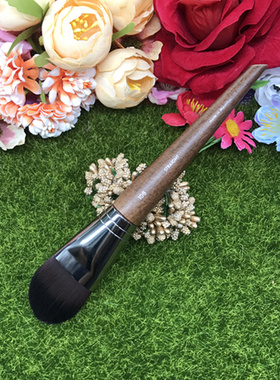 MUF108大号舌形粉底刷 面膜刷 BB霜刷 CC霜刷 粉底液刷化妆刷包邮