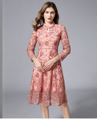 200斤大码 改良婚宴礼服喜婆婆旗袍刺绣蕾丝连衣裙OL通勤春秋A字裙